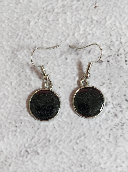Colored Resin Black Round Earrings