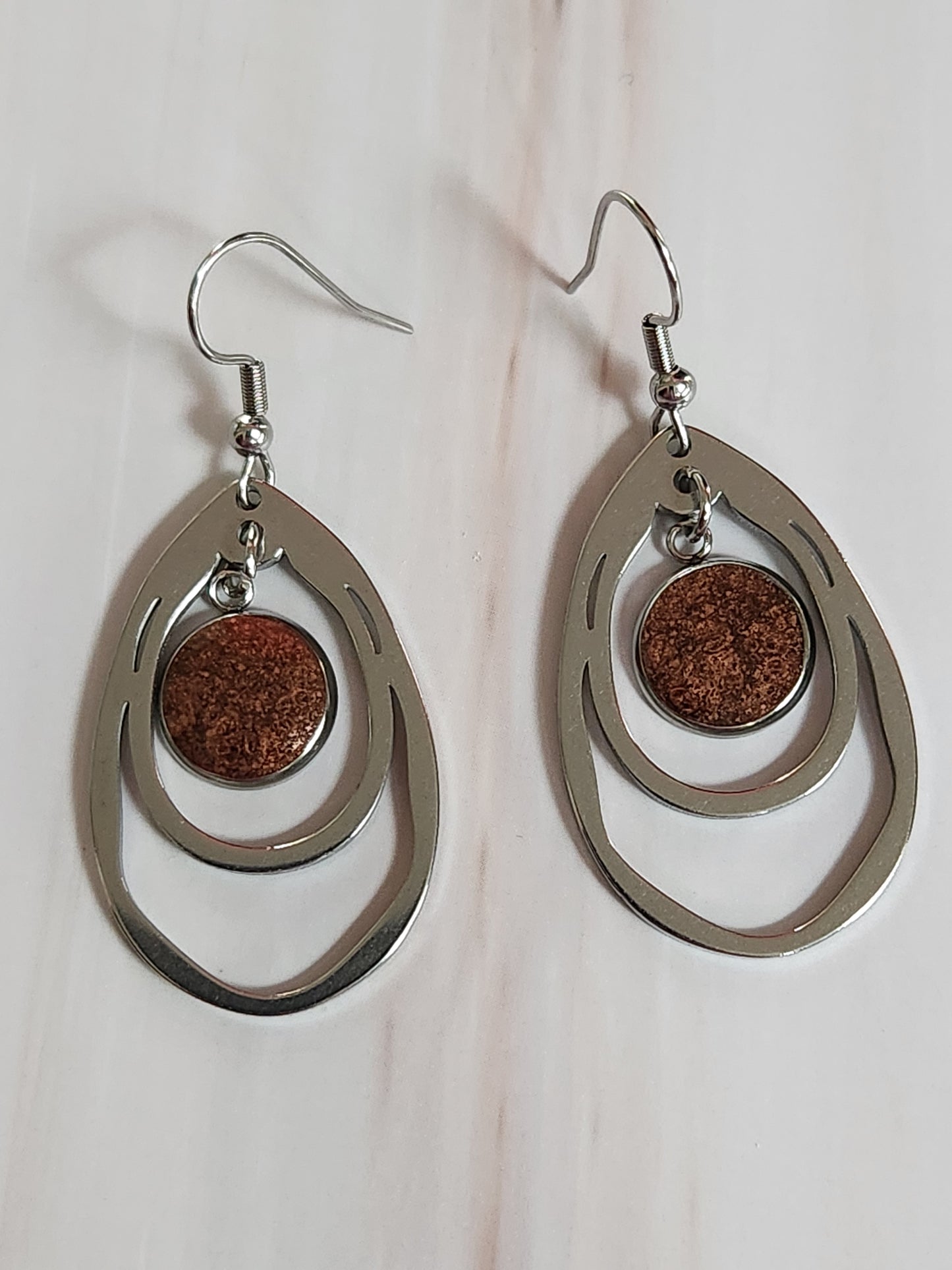 Colored Resin Bronze 3-Tier Earrings Set